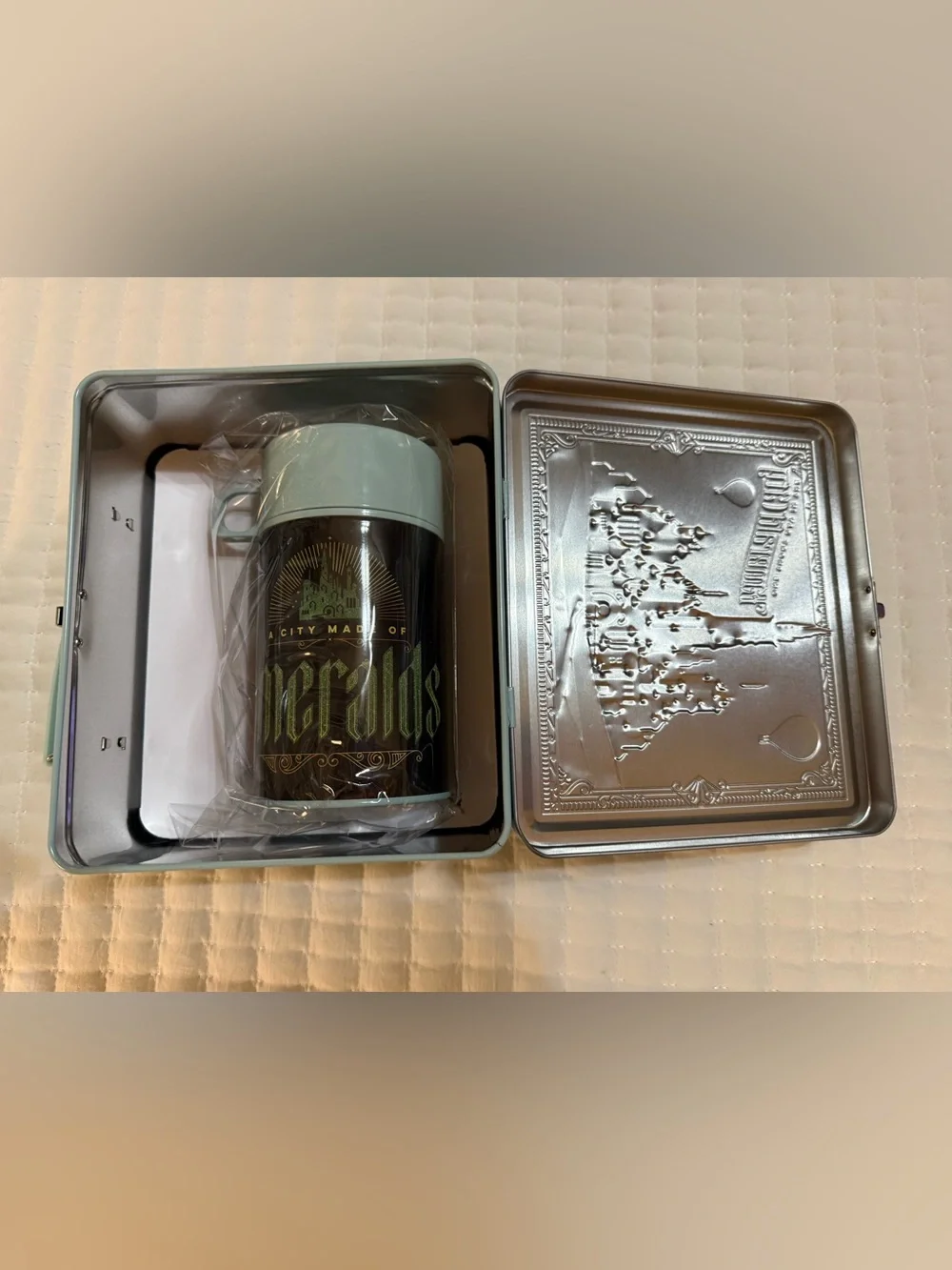 Wicked Emerald City Lunchbox - Light Blue with Green Accents